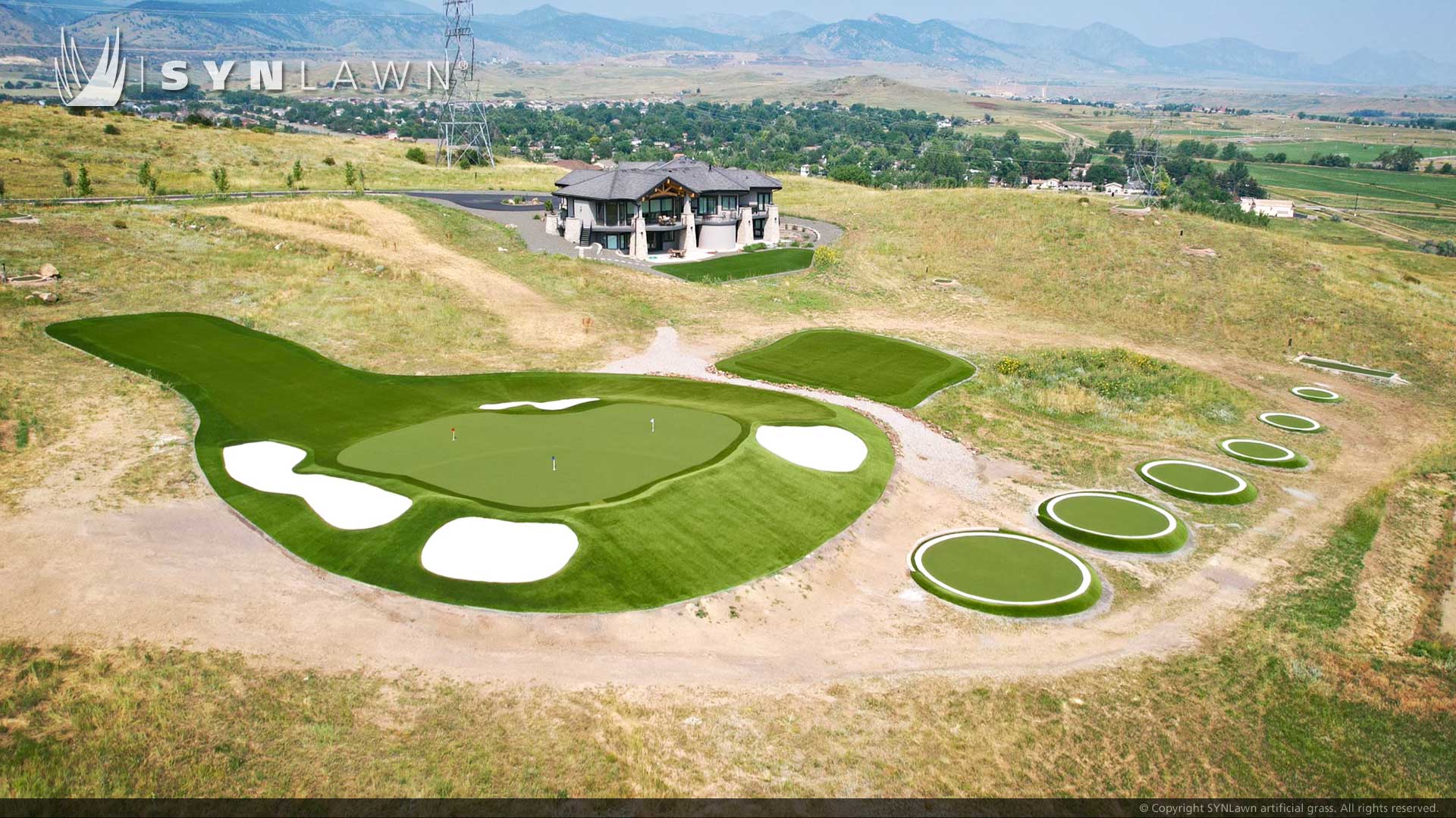 image of SYNLawn Golf synthetic grass at Windy Way Ranch in Golden Colorado